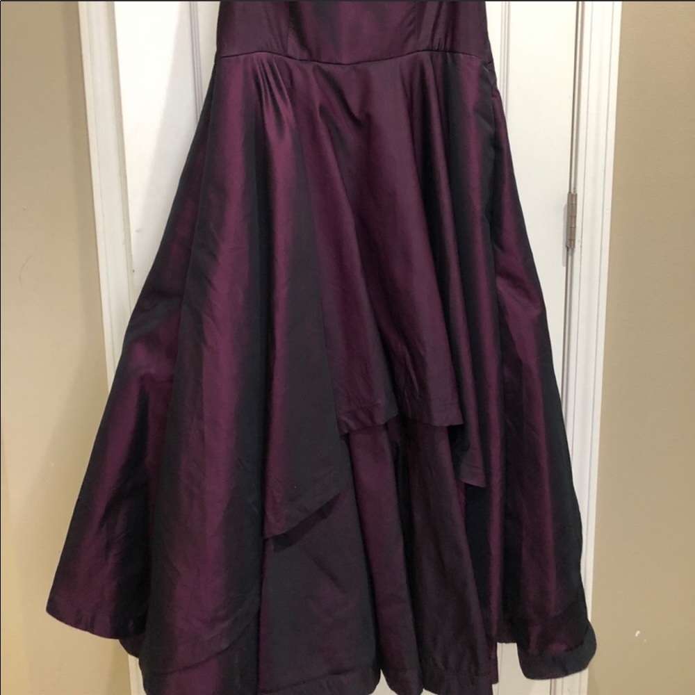 Dress - Picture 5 of 8